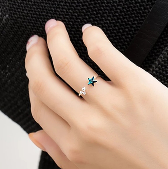 NEW Silver Blue Crystal Star Adjustable Ring - Picture 6 of 7